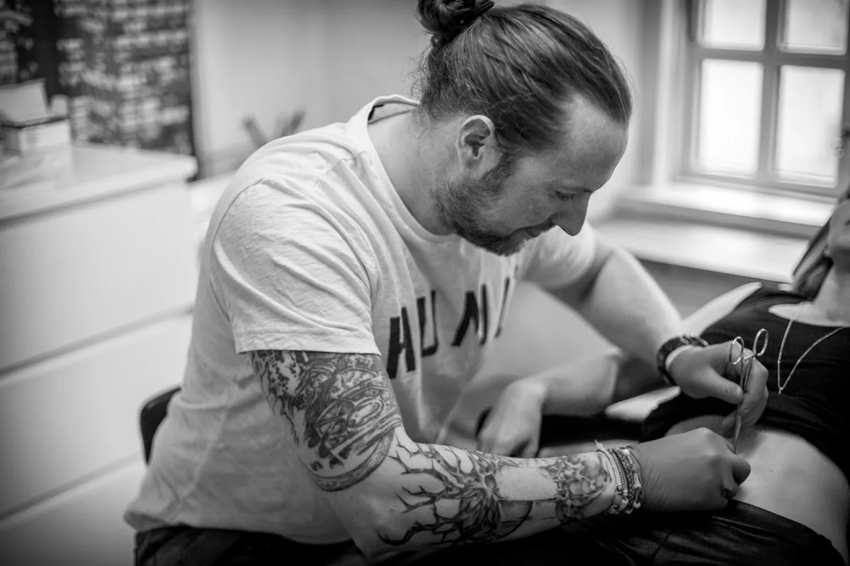 HadberG Piercing i Holbæk